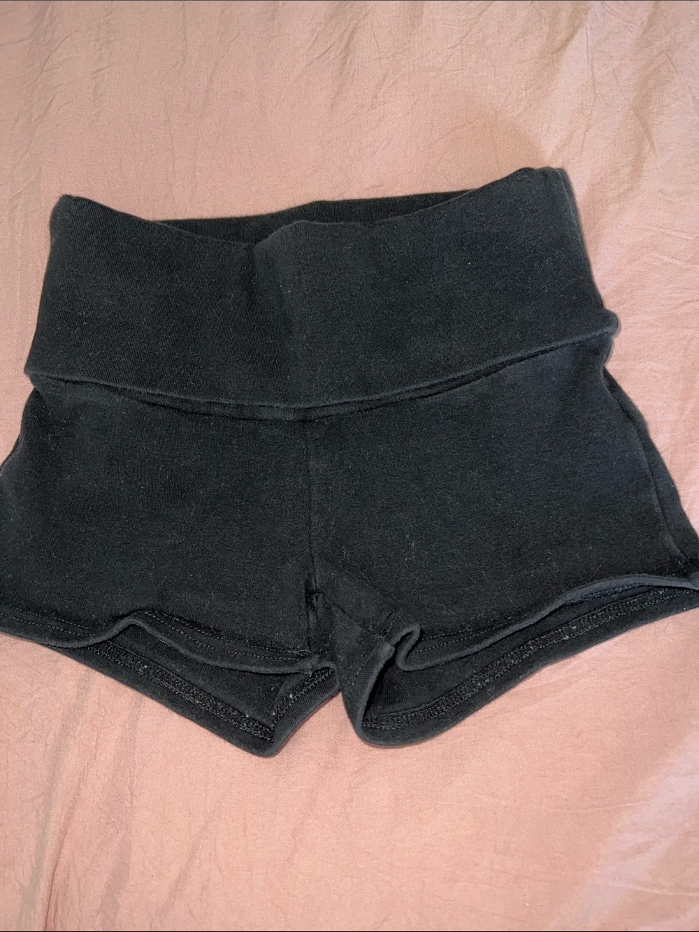 Source Unknown Black High-Waist Lounge Shorts